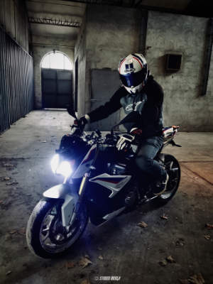 BMW Motorrad, S1000R